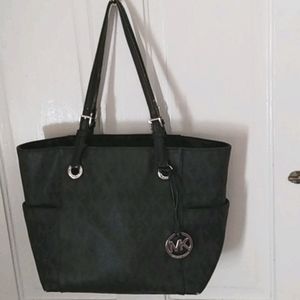 MK purse